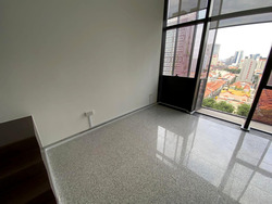 PS100 (D2), Office #584926171